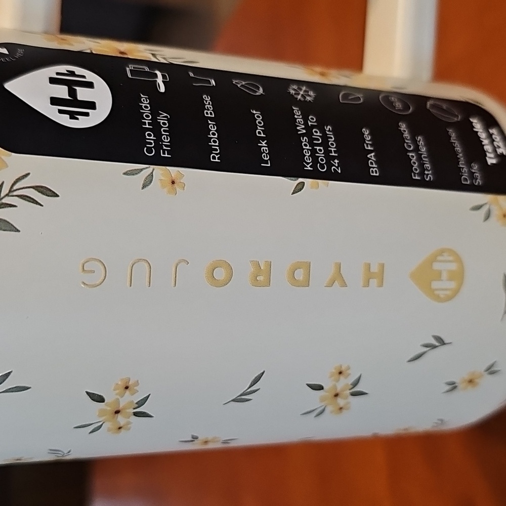 HydroJug 32 oz Traveler - Picture 3 of 8